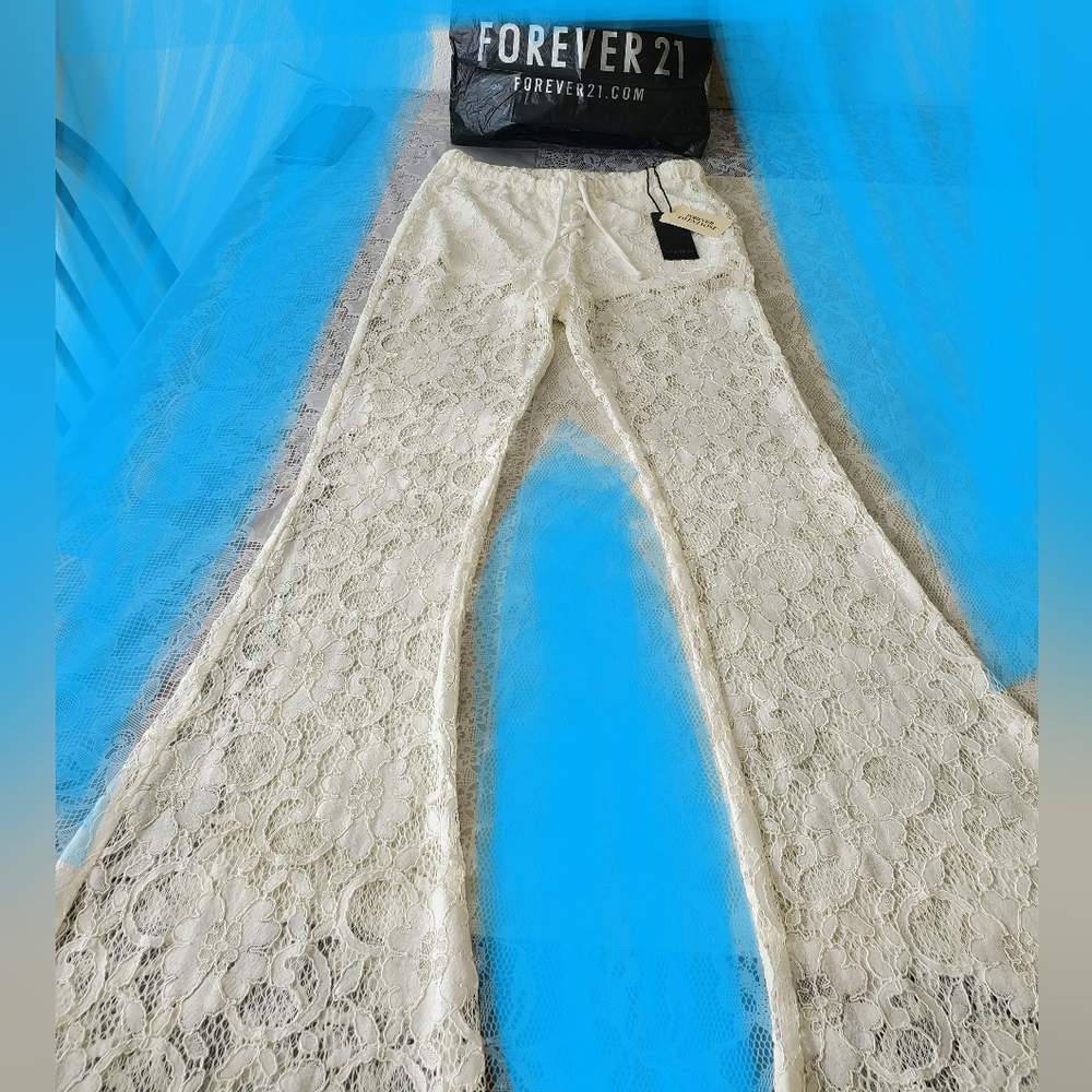 NWT OFF-WHITE LACE PANTS XS